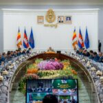 សម្តេចធិបតី អញ្ជើញដឹកនាំកិច្ចប្រជុំ គណៈរដ្ឋមន្ត្រី ដើម្បីពិភាក្សា និងឆ្លងលើរបៀបវារៈចំនួន៥